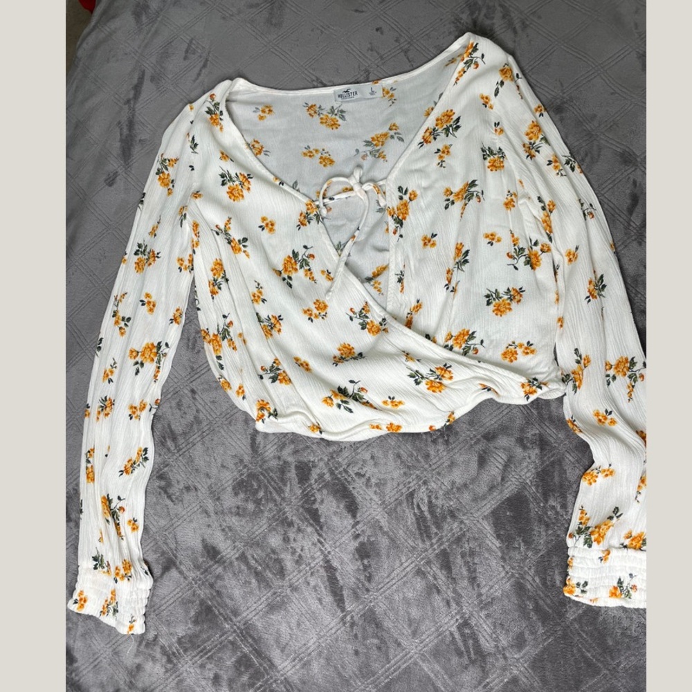 Hollister Floral Blouse